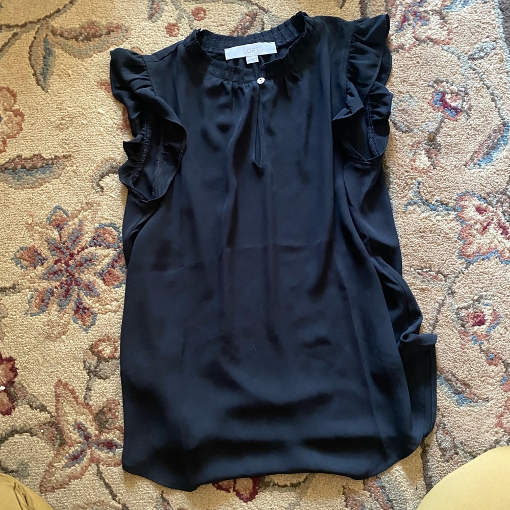 Black Loft Blouse short sleeve